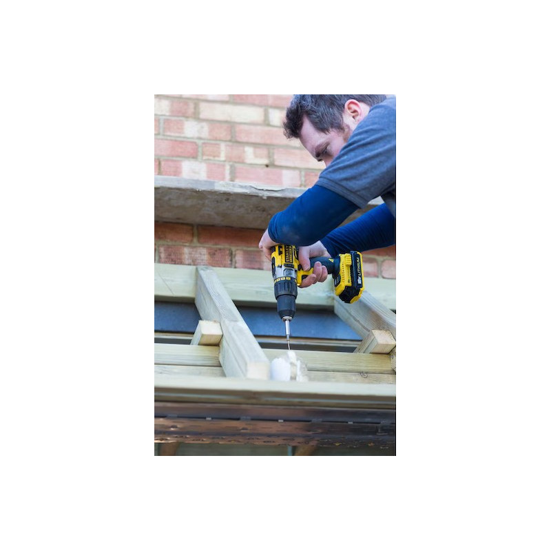 Akumulatorowa wiertarko-wkrętarka udarowa STANLEY FATMAX FMC625D2-QW