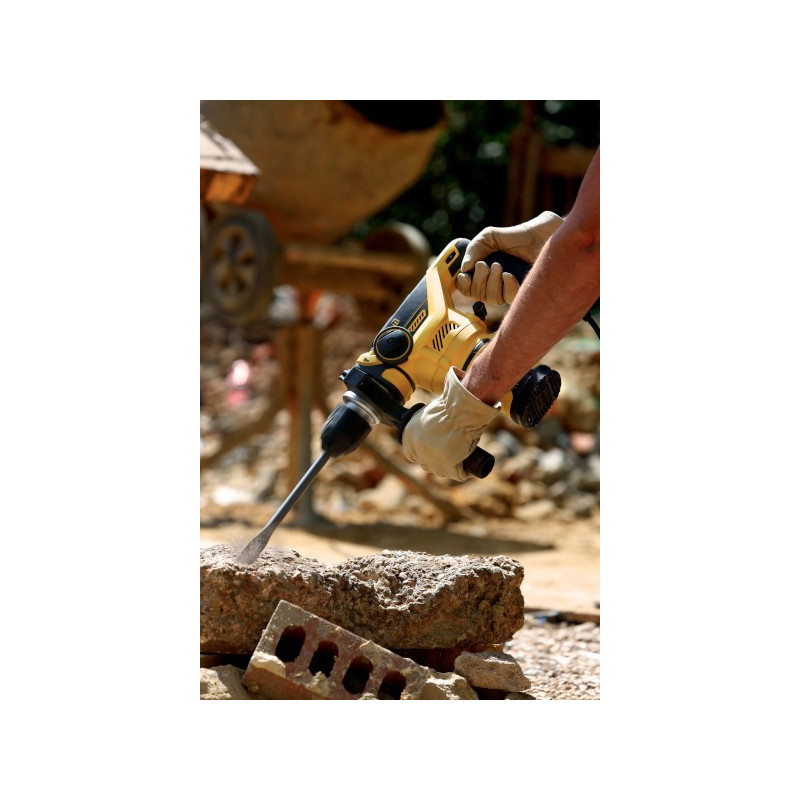 Młotowiertarka SDS-Plus  STANLEY FATMAX FME1250K-QS + akcesoria + walizka