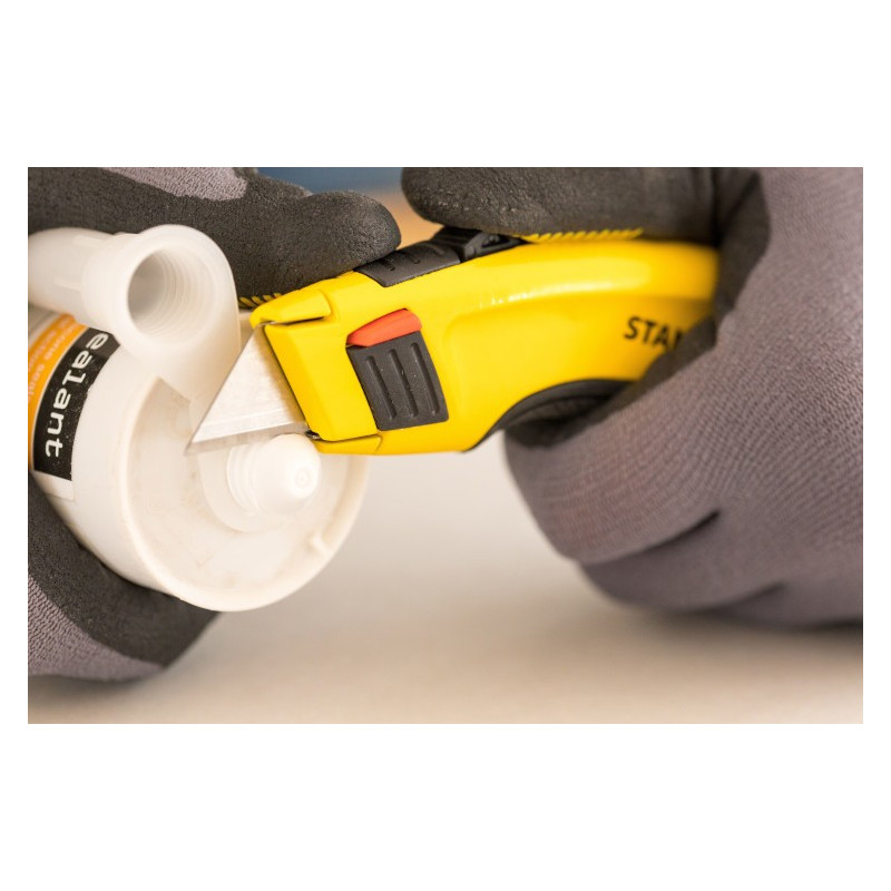 STANLEY FATMAX Nóż z ostrzem trapezowym CARBIDE 7-10-778 + ostrza