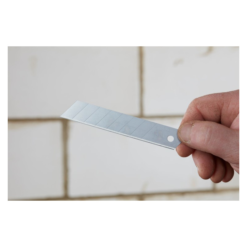 STANLEY Ostrze łamane 18mm (opak. 50szt.) 3-11-301 STANLEY Ostrze łamane 18mm (opak. 50szt.) 3-11-301