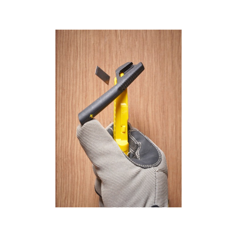 STANLEY Nóż z systemem łamania ostrza 18mm STHT10489-0