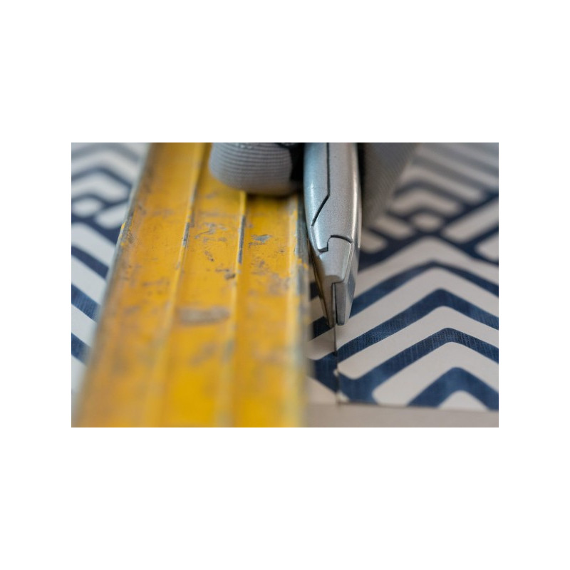 STANLEY FATMAX Nóż metalowy z ostrzem łamanym 18 mm / 9 mm 0-10-018 STANLEY FATMAX Nóż metalowy z ostrzem łamanym 18 mm / 9 mm 0-10-018