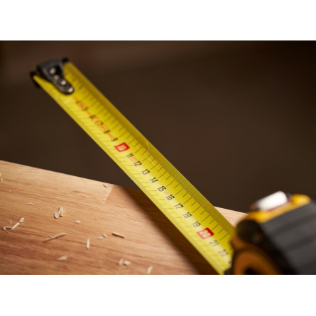 STANLEY Miara zwijana z magnesem 8m FATMAX AUTOLOCK XTHT0-33501