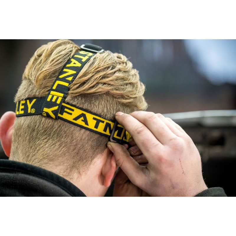 STANLEY Latarka czołowa LED z sensorem ruchu FMHT81509-0