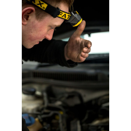 STANLEY Latarka czołowa LED z sensorem ruchu FMHT81509-0