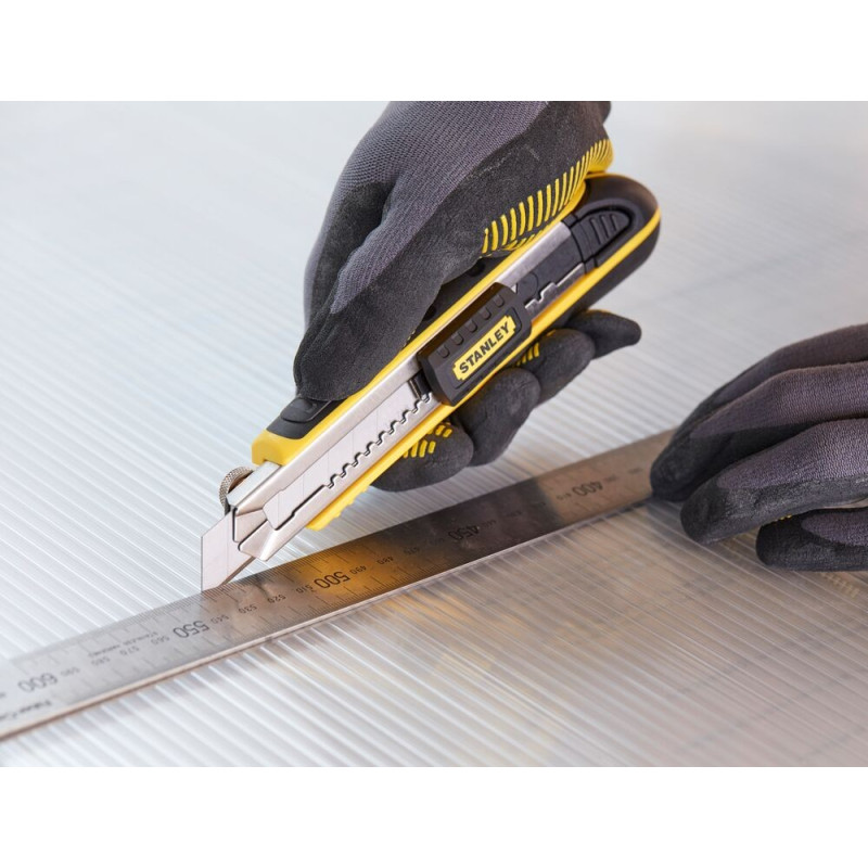 STANLEY Nóż łamany 18 mm FATMAX 0-10-481 + ostrza 6szt.