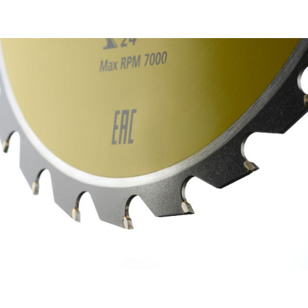 STANLEY Piła tarczowa do drewna 210mm TCT 24T STA13040-XJ