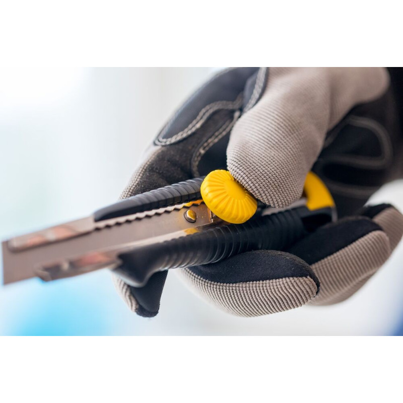 STANLEY Nóż łamany 18mm STANLEY DYNAGRIP 0-10-418