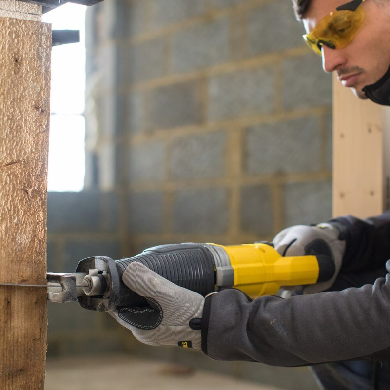 STANLEY Piła szablasta 230V FME360-QS