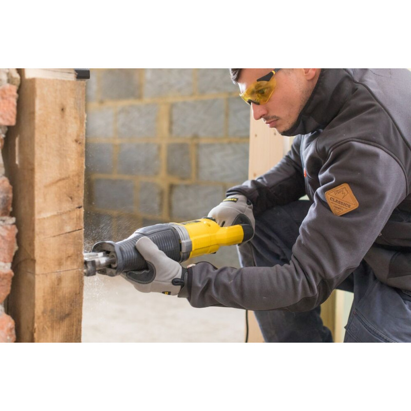 STANLEY Piła szablasta 230V FME360-QS