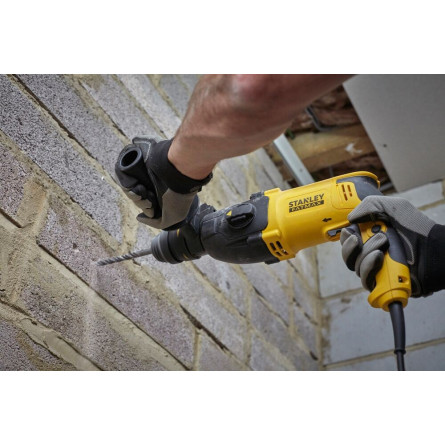 STANLEY Młotowiertarka SDS-Plus 800W FATMAX SFMEH210K-QS + walizka