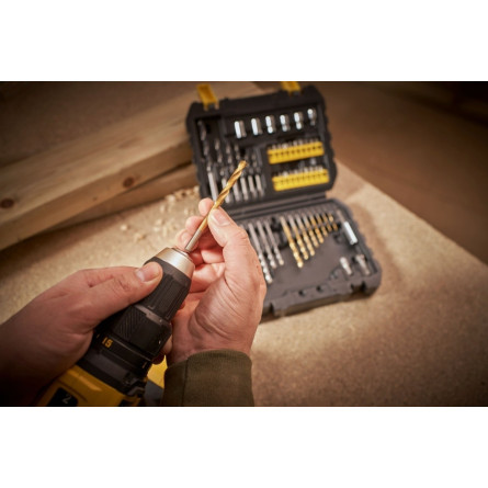 STANLEY Zestaw wierteł, bitów, otwornic, nasadek 50 el. STA88546-XJ