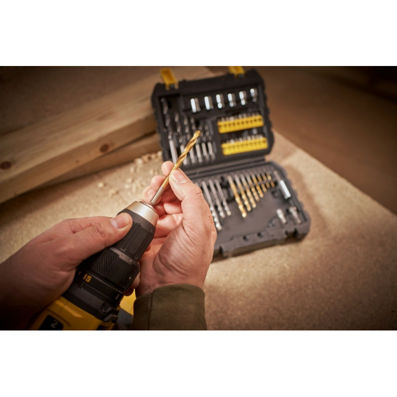 STANLEY Zestaw wierteł, bitów, otwornic, nasadek 50 el. STA88546-XJ