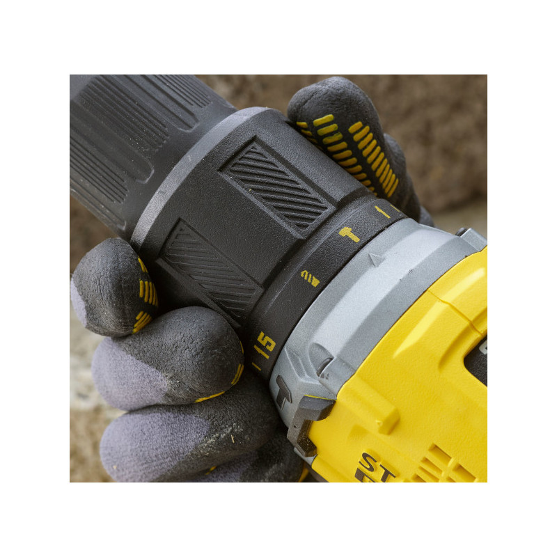 STANLEY Wiertarko-wkrętarka udarowa SFMCD715D1K-QW + 1x 2Ah + Ładowarka + Walizka STANLEY Wiertarko-wkrętarka udarowa SFMCD715D1K-QW + 1x 2Ah + Ładowarka + Walizka