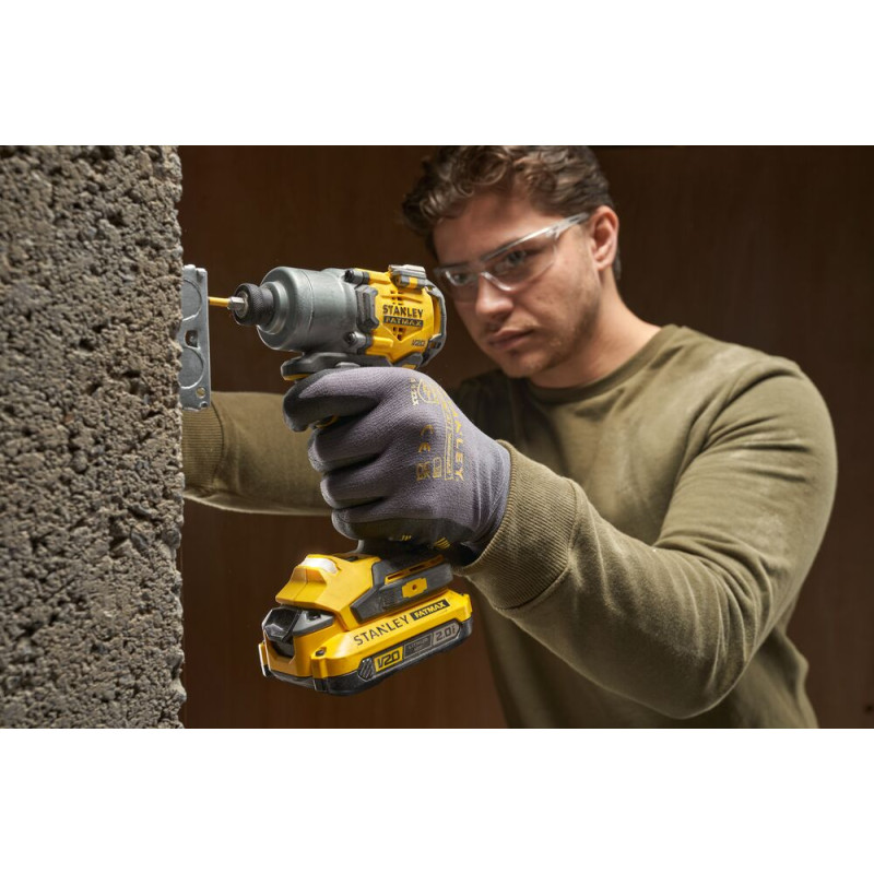 STANLEY Bezszczotkowa zakrętarka udarowa 18V FATMAX V20 SFMCF830D2K-QW