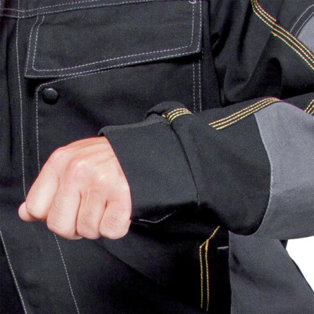 LH-DYNAMITE- J r.L LH-DYNAMITE- J r.L